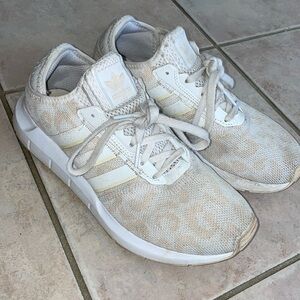 Adidas Neutral Sneakers